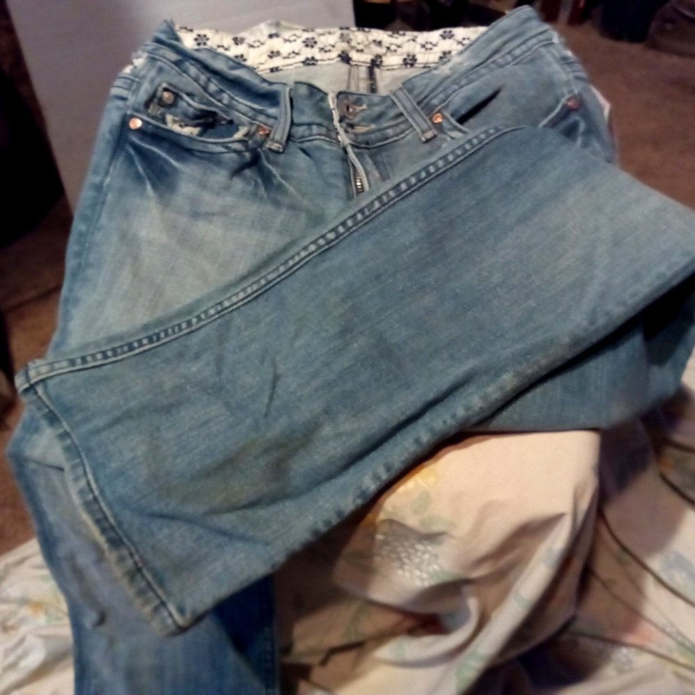 jeans